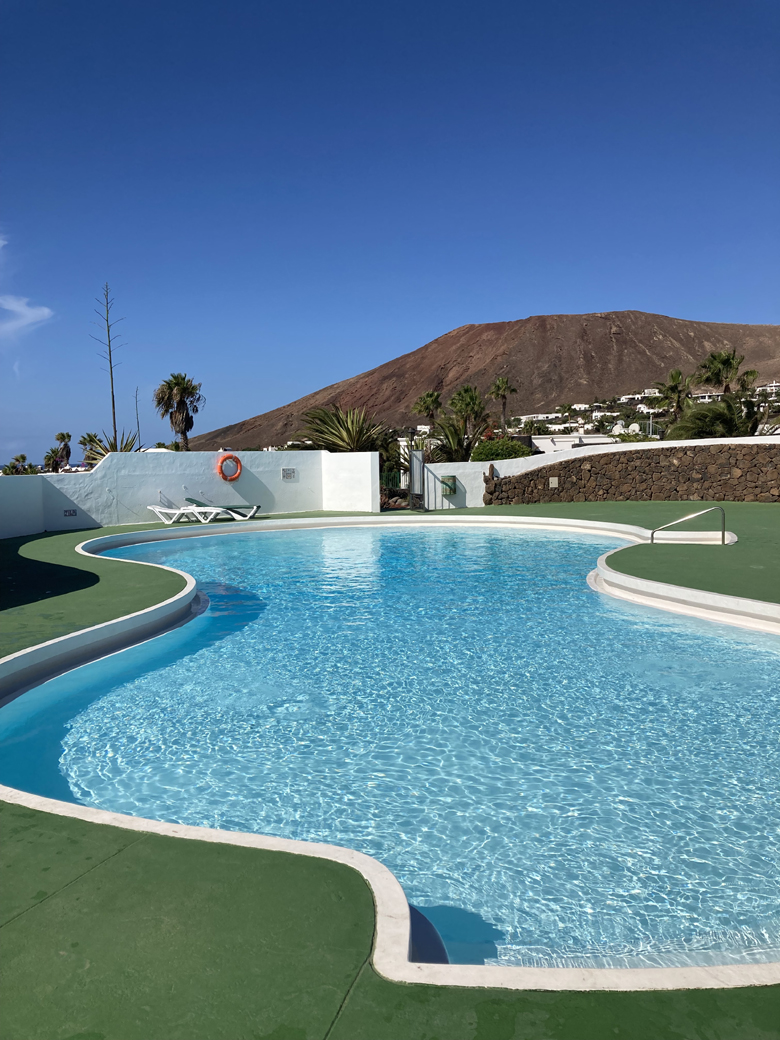 pool view 1